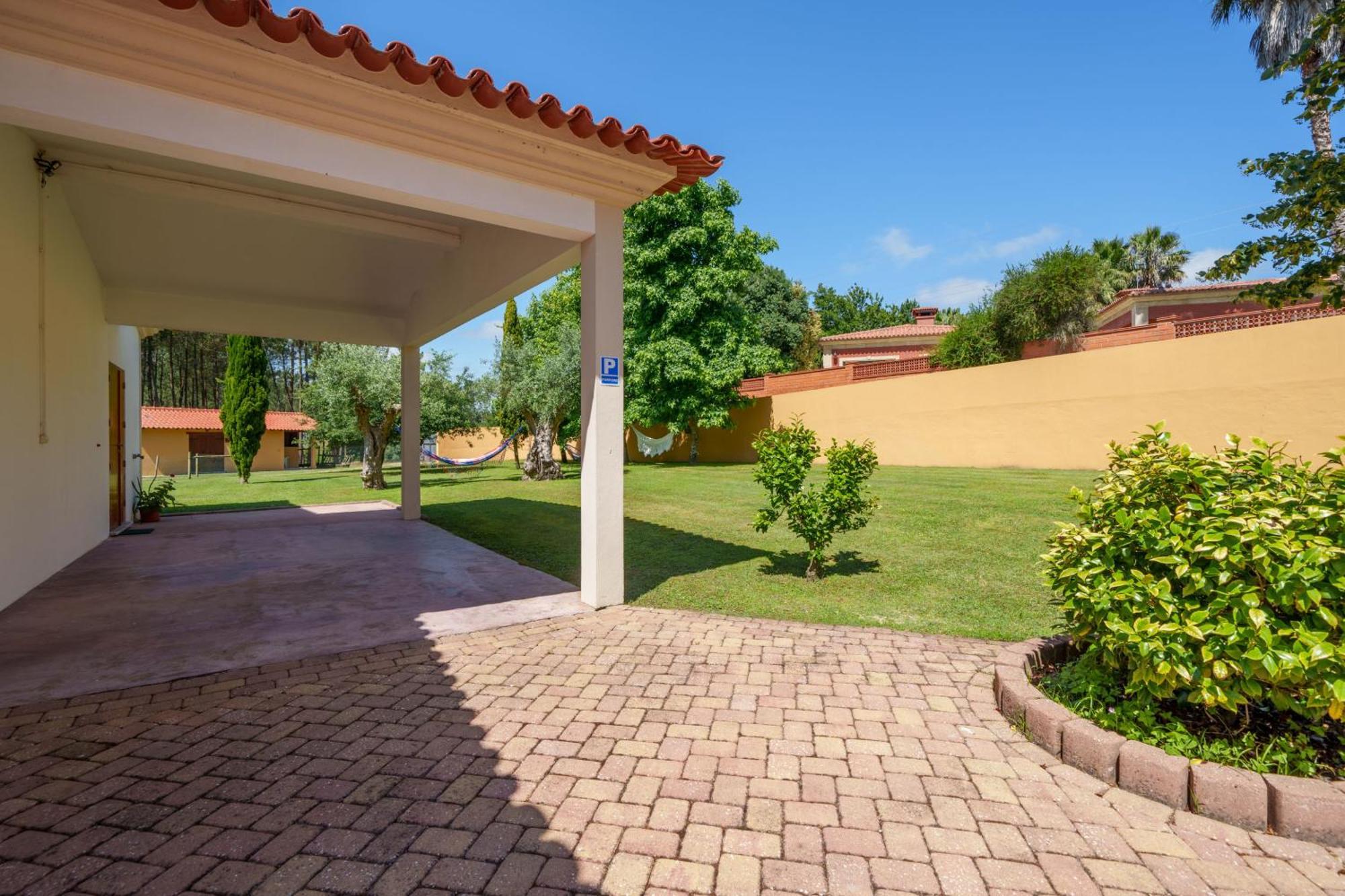 Apartamento T1 Charme, Condominio Perto De Pombal Экстерьер фото